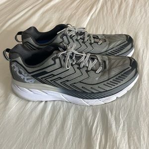 Hoka one one Clifton 4 size 11